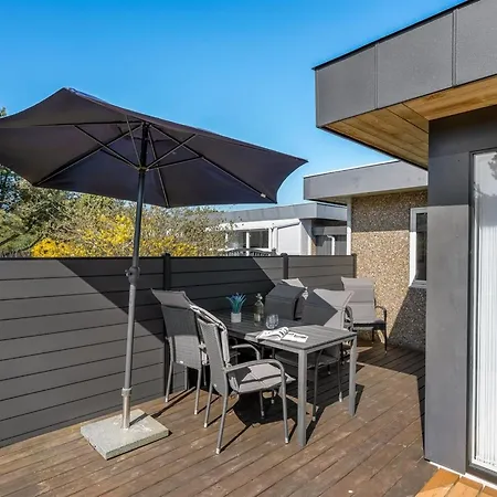 Clemence - 900m From The Sea By Interhome *